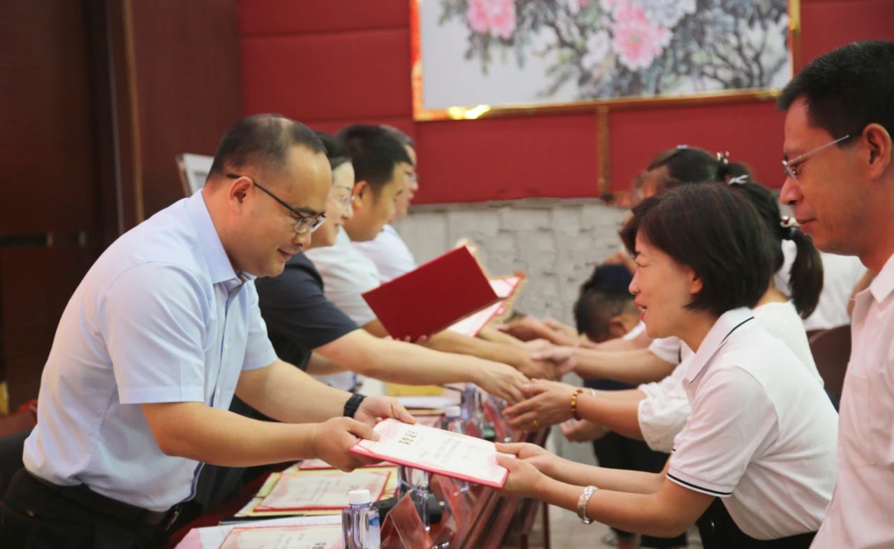 巅峰国际官网-追求健康,你我一路成长